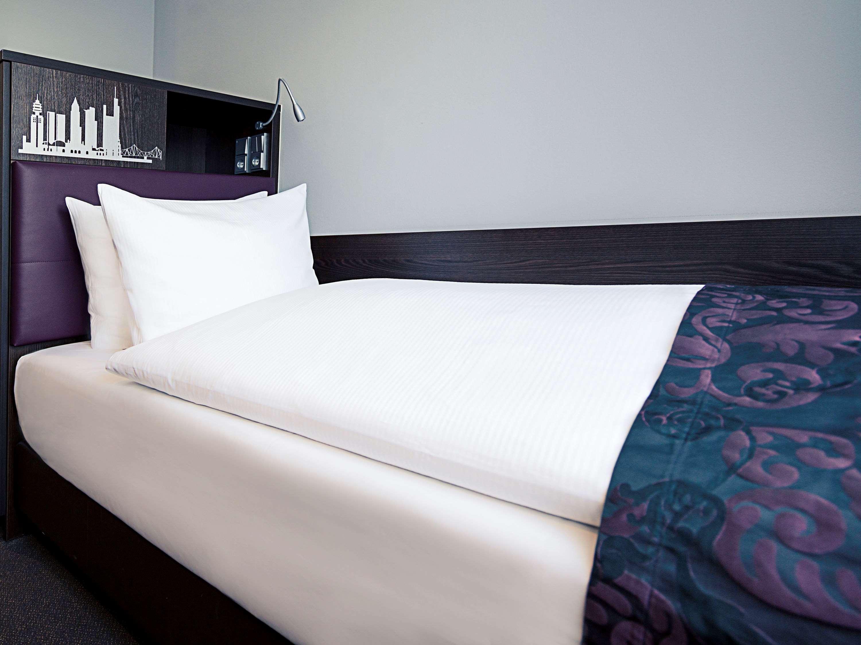 Mercure Frankfurt City Messe Франкфурт на Майн Екстериор снимка