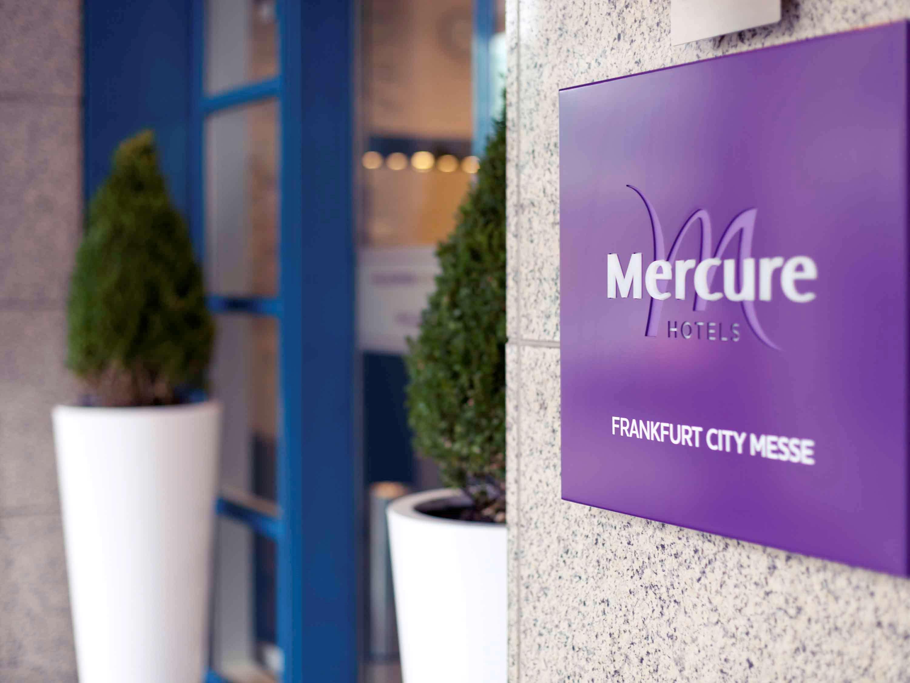 Mercure Frankfurt City Messe Франкфурт на Майн Екстериор снимка